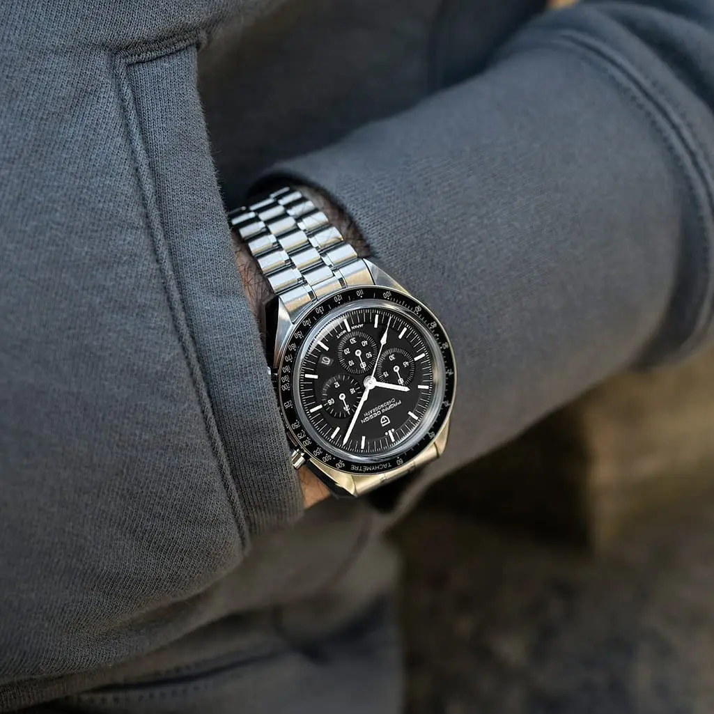 PAGANI DESIGN Moon Mens Watch Chronometer Sapphire Mirror Sports Quartz Watch For Men Waterproof Luminous Relogio Masculino 2025 PAGANI DESIGN Moon Mens Watch Chronometer Sapphire Mirror Sports Quartz Watch For Men Waterproof Luminous Relogio Masculino 2025